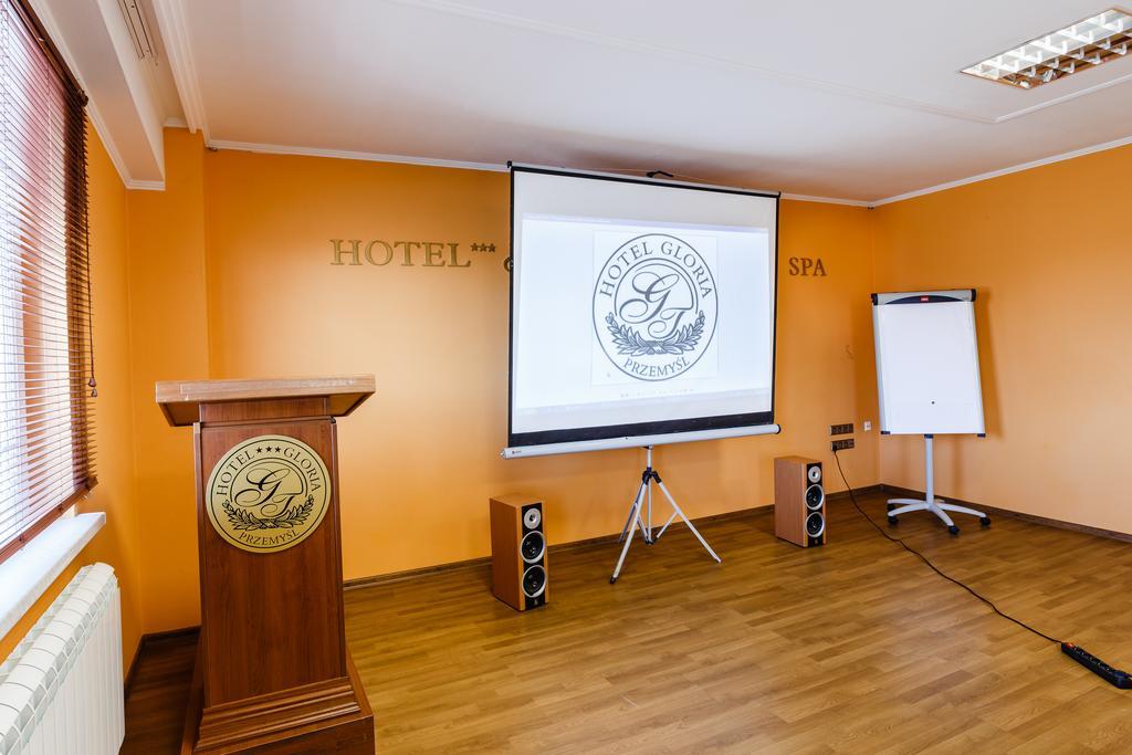 Spa Hotel Gloria Przemyśl Esterno foto